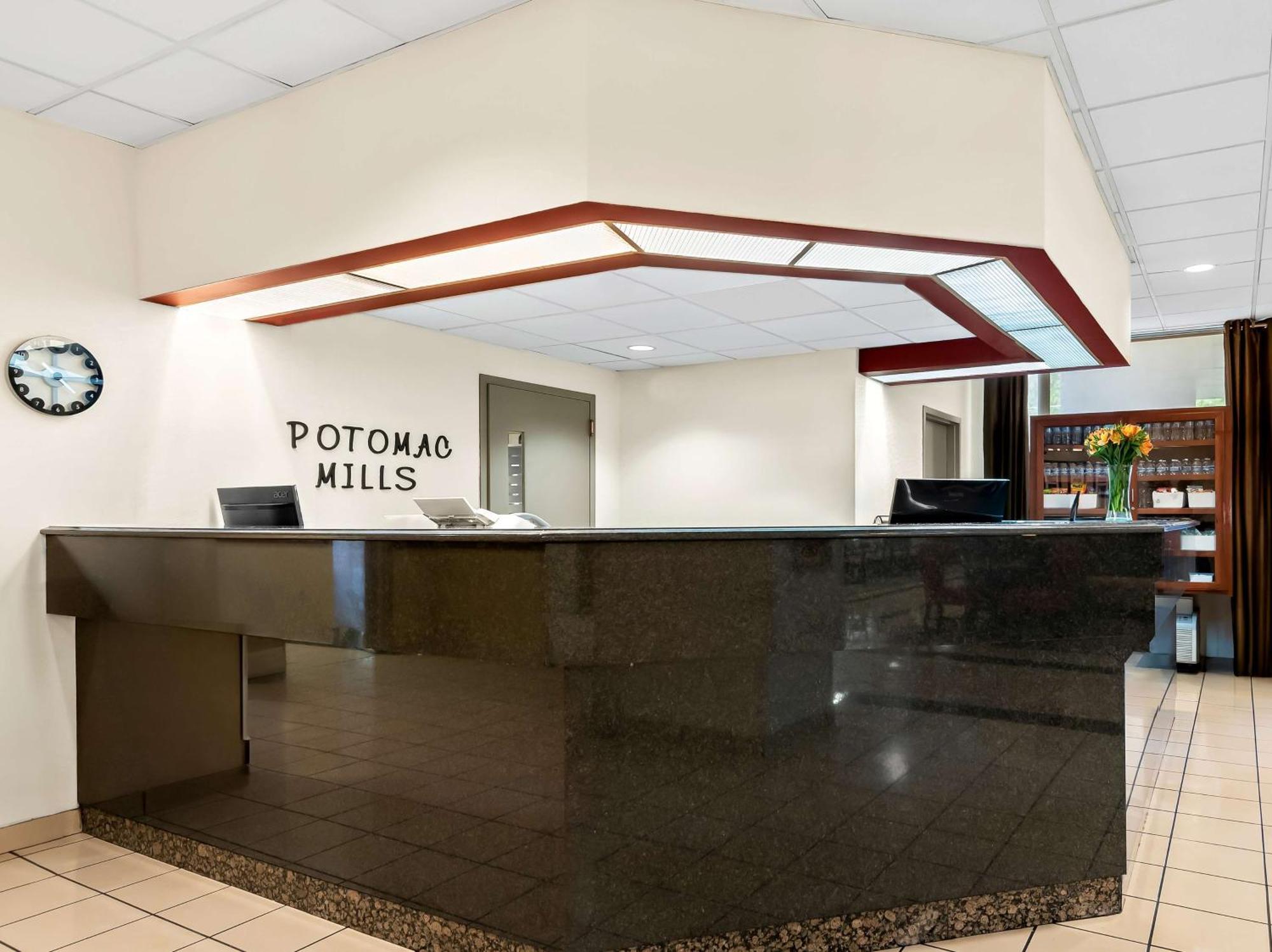 Best Western Potomac Mills Woodbridge Exterior photo